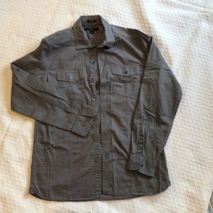 Marc Anthony Men’s shirt